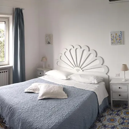 Cristina Bed & Breakfast