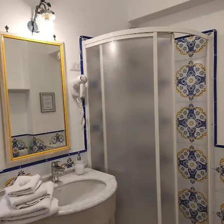 Bed & Breakfast Cristina 4*